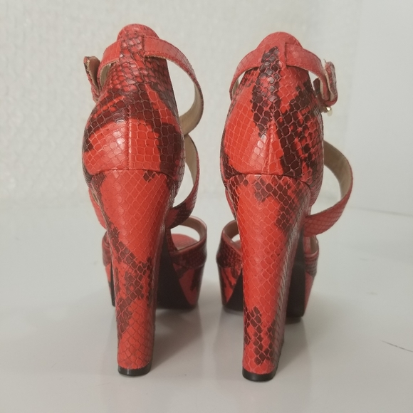 Pour La Victoire red snakeskin platform heels - Picture 3 of 12